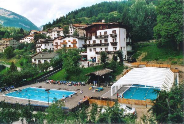 Sporting Hotel Club Pelos Dış mekan fotoğraf