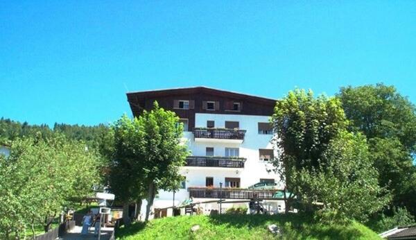 Sporting Hotel Club Pelos Dış mekan fotoğraf